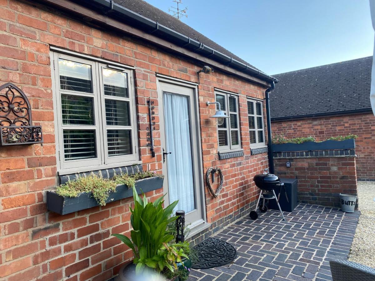 The Snug Villa Coventry Esterno foto